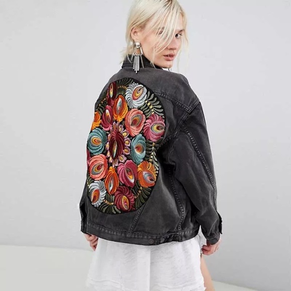 Boho floral embroidered Distressed denim Jean Jacket - Picture 4 of 9